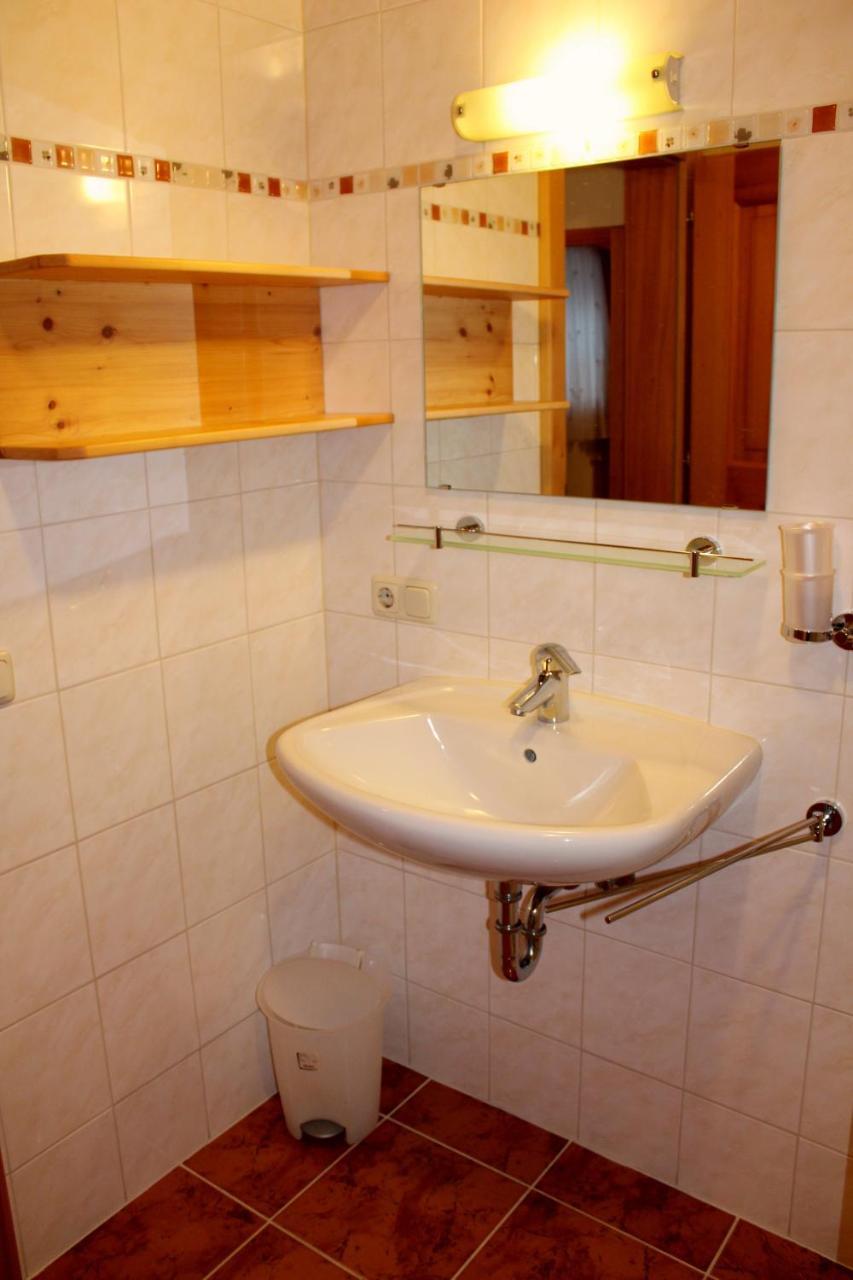 Josef Und Alexandra Ganner Apartamento Obertilliach Exterior foto